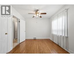Foyer - 7112 Dunn Street, Niagara Falls, ON L2G2R8 Photo 11