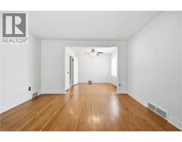 Dining room - 7112 Dunn Street, Niagara Falls, ON L2G2R8 Photo 9
