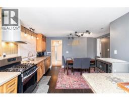 4pc Bathroom - 243 Federal Street, Stoney Creek, ON L8E1P6 Photo 11