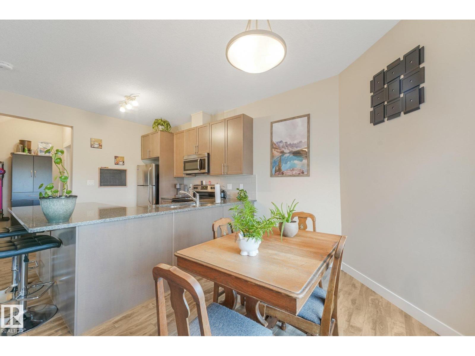 #8 16537 130A ST NW, Edmonton — photo 19