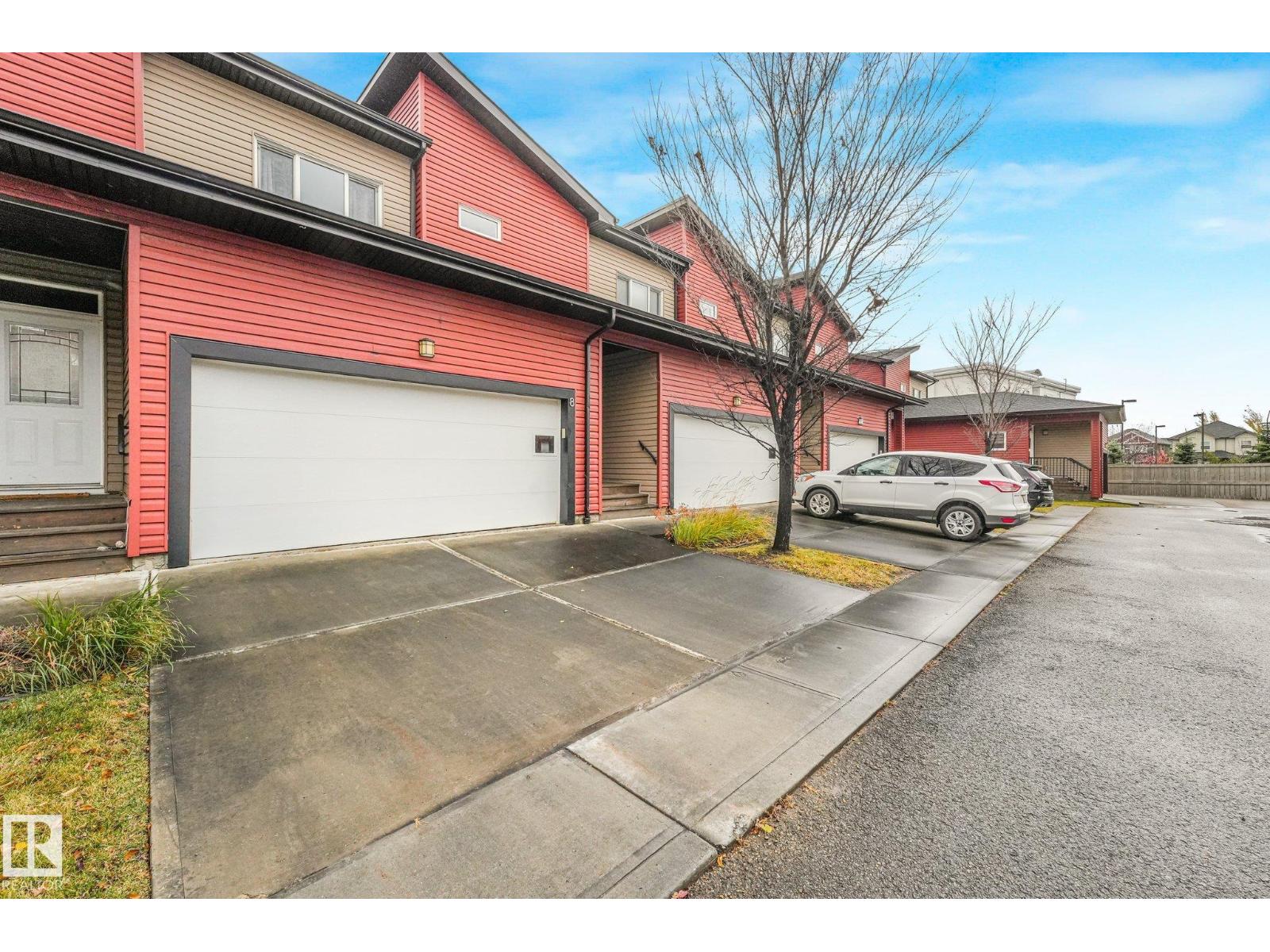 #8 16537 130A ST NW, Edmonton — photo 2