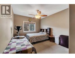 220 East Lakeview Place, Chestermere, AB T1X0A2 Photo 20