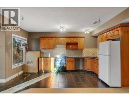 220 East Lakeview Place, Chestermere, AB T1X0A2 Photo 41