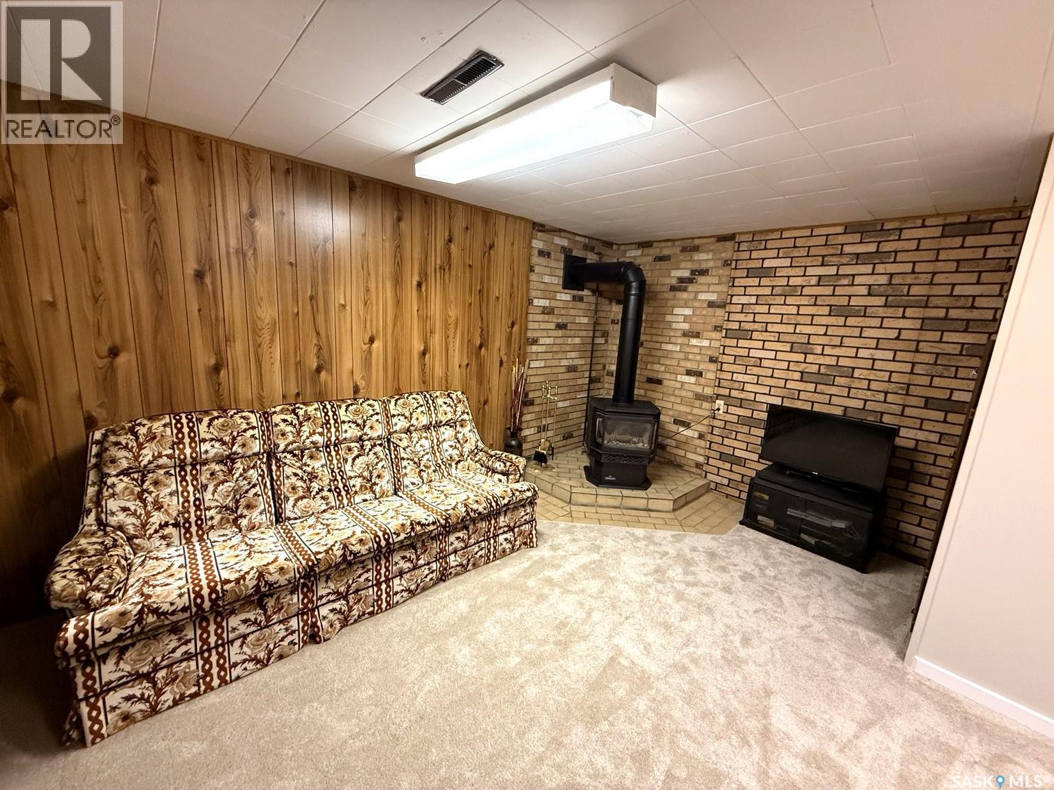 511 Central AVENUE S, Swift Current — photo 16