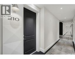 Laundry room - 210 408 Cartwright Street, Saskatoon, SK S7T0X1 Photo 8