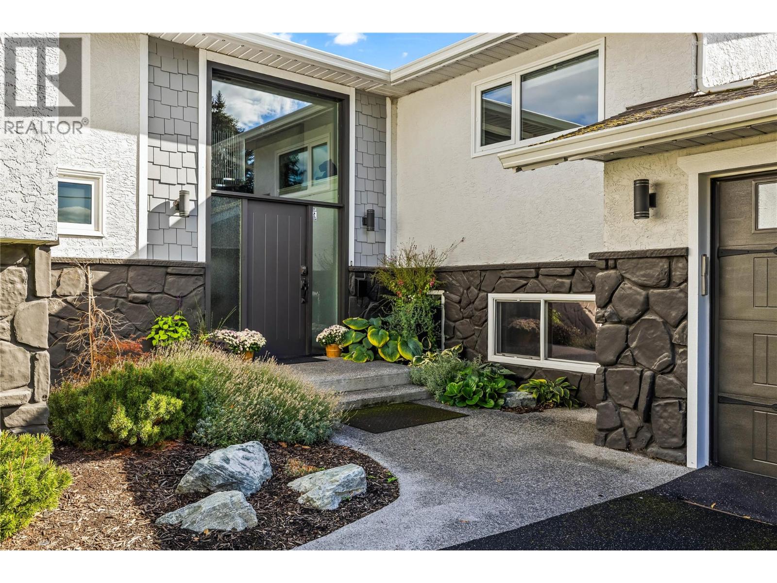  771 Torrs Road, Kelowna