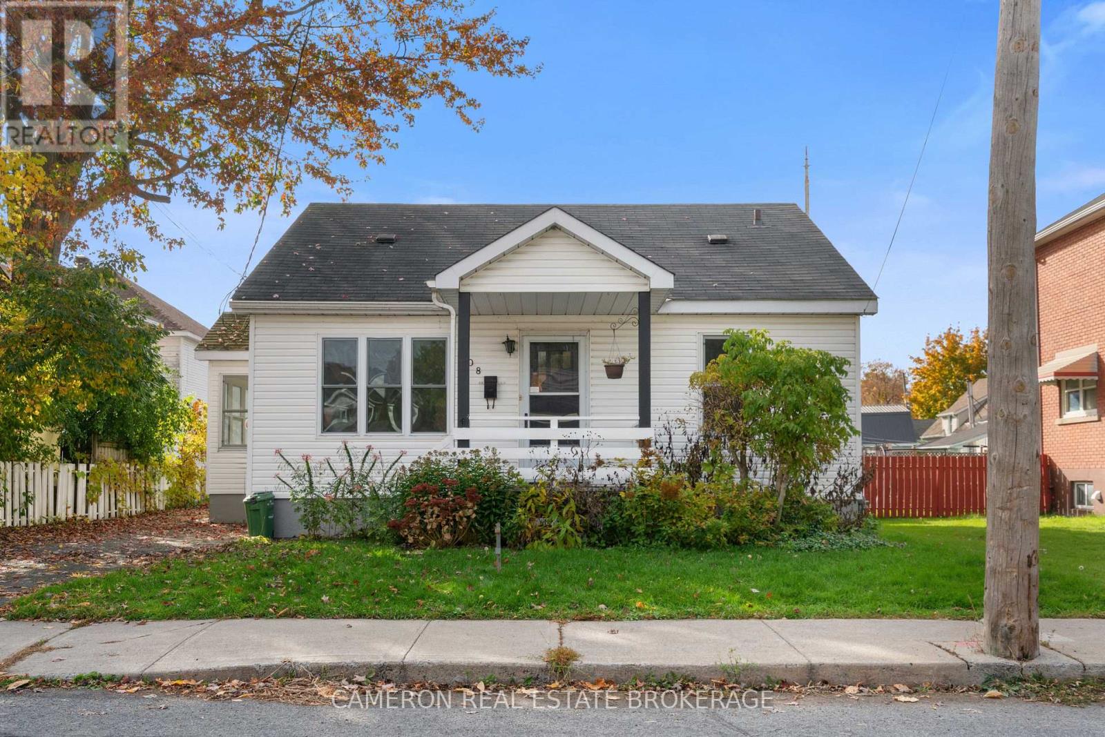 108 BEDFORD STREET, Cornwall