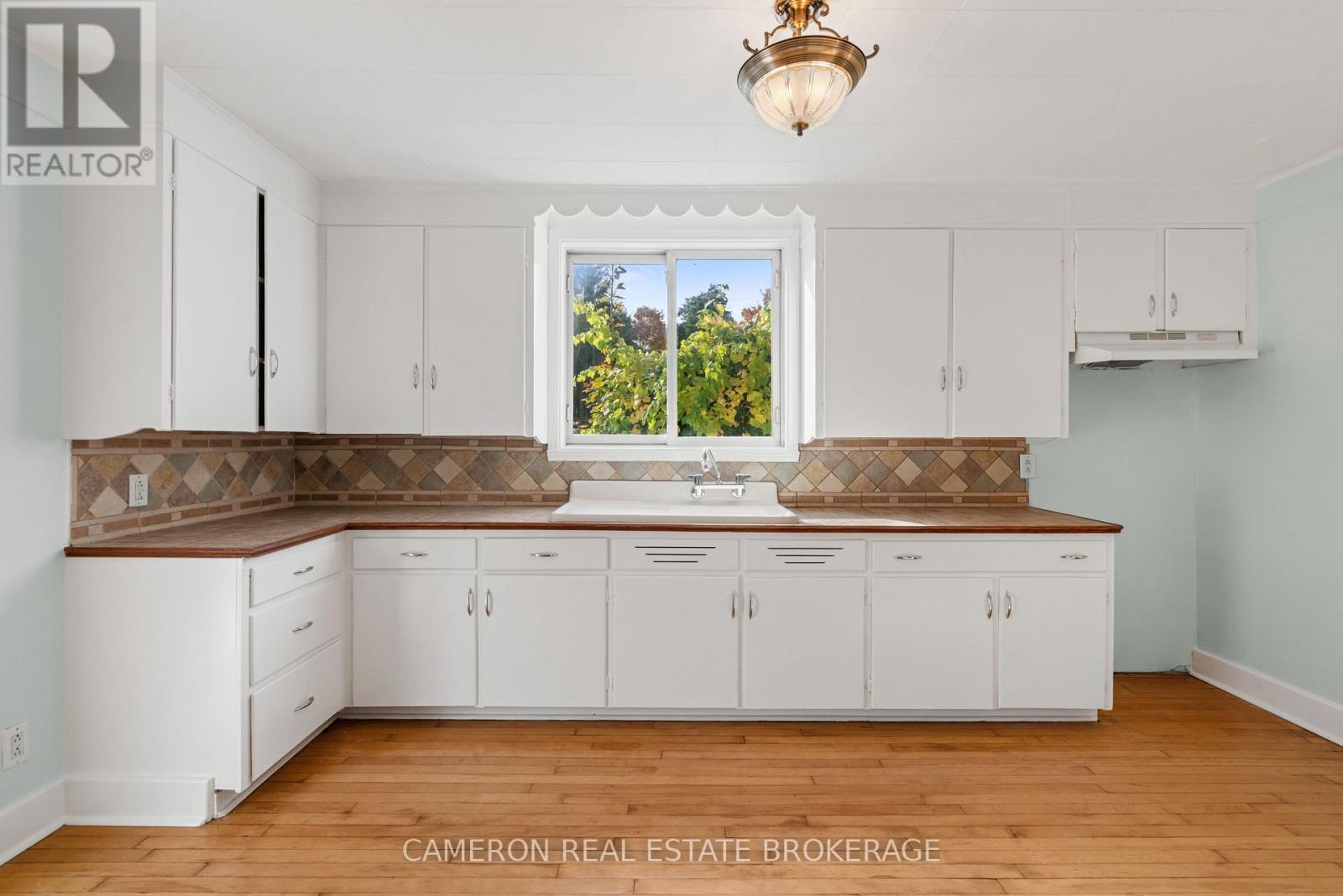 108 BEDFORD STREET, Cornwall — photo 10