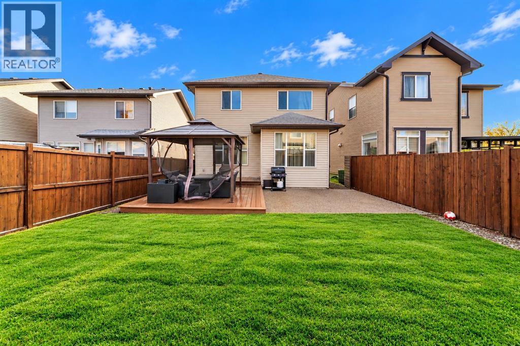 1580 New Brighton Drive SE photo 2