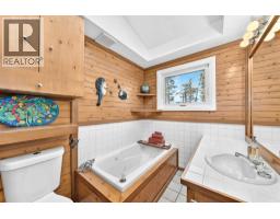 285225 Range Road 12, Rural Rocky View County, AB T0M0S0 Photo 19