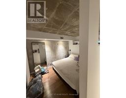 402 - 388 Richmond Street W, Toronto, ON M5V1X6 Photo 7