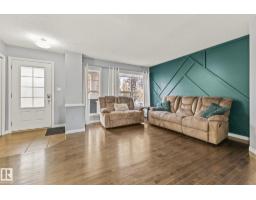 7030 21A AV SW, Edmonton — photo 4