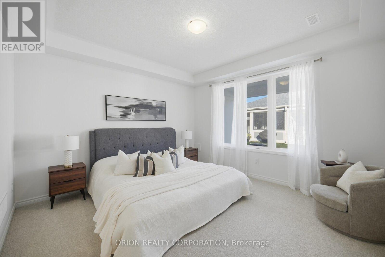 718 Keast Place, Innisfil photo 9