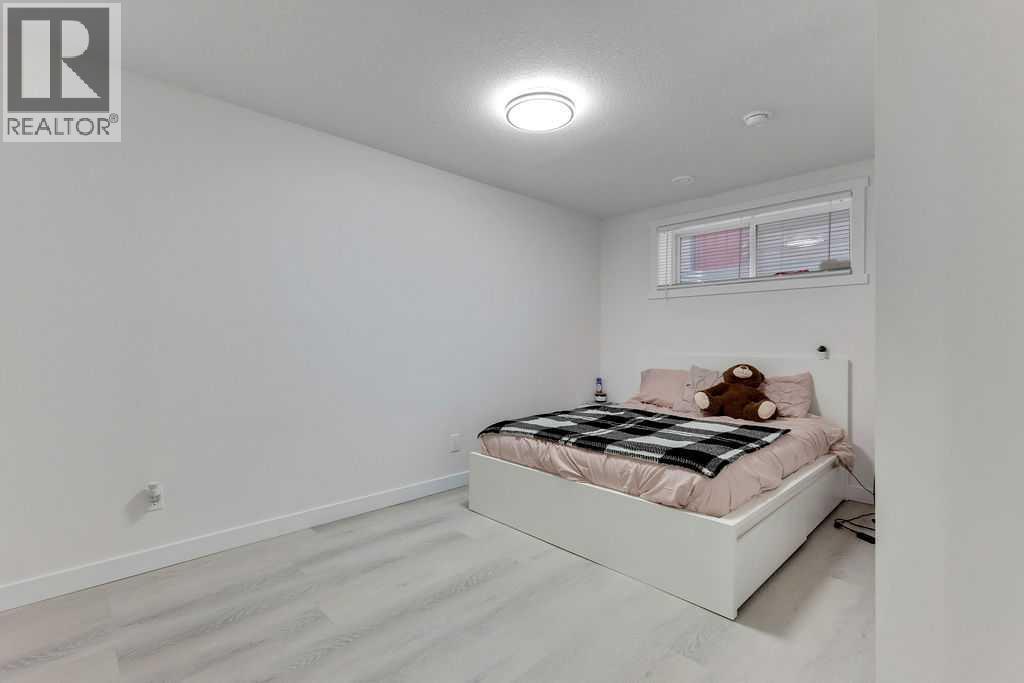 87 Brightonstone Passage SE photo 30