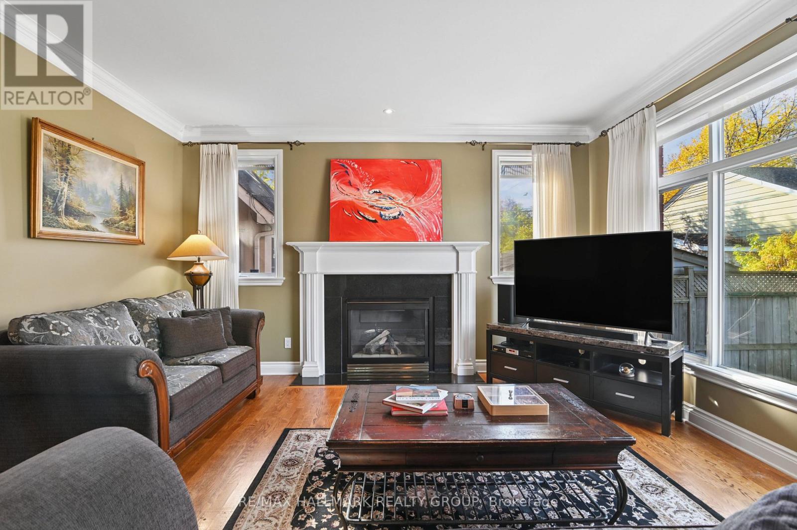Main floor - Living Room