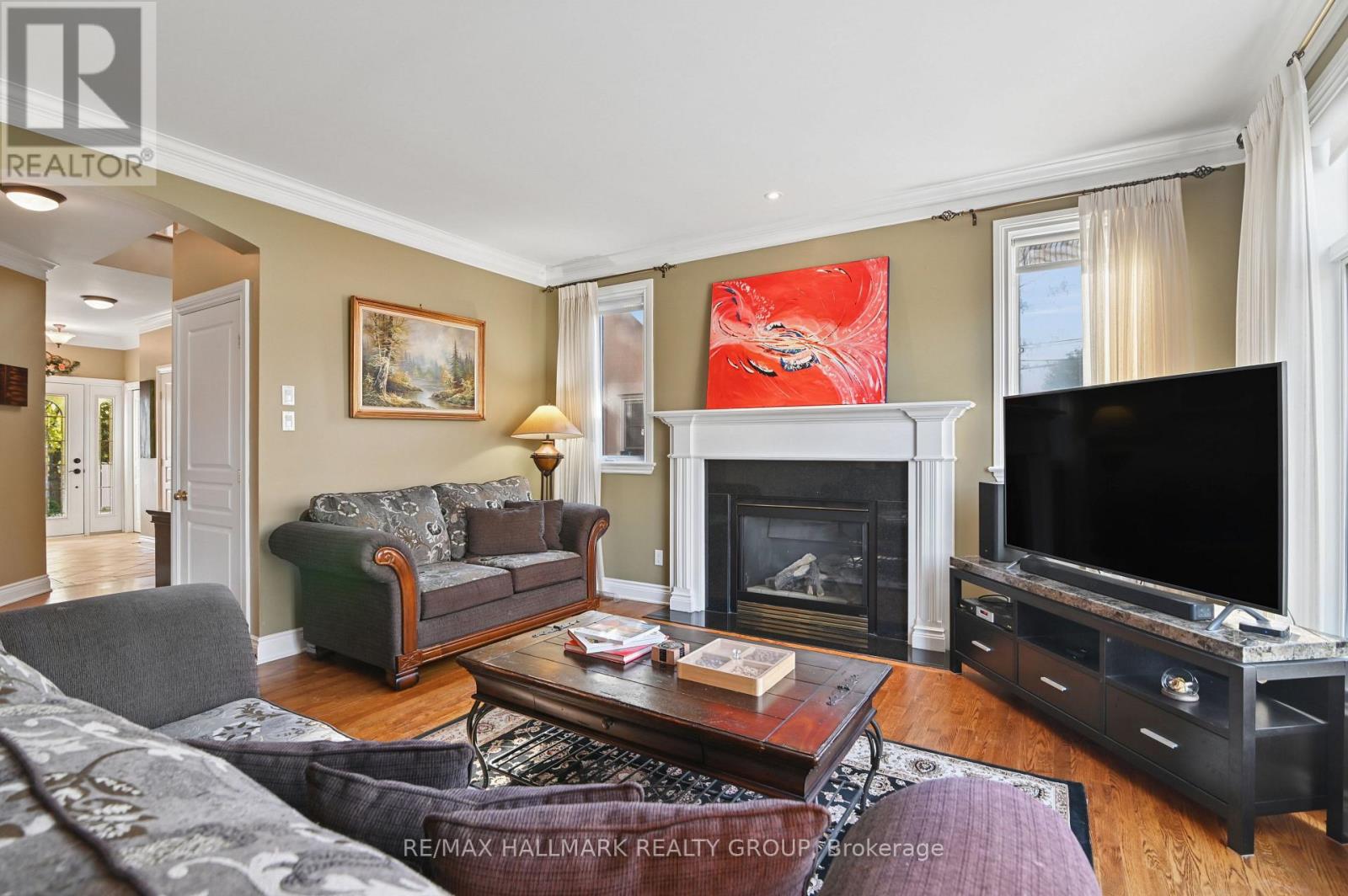 Main floor - Living Room