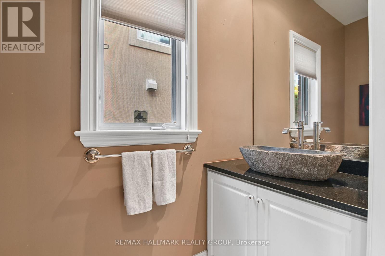 1267 NOTTING HILL AVENUE, Ottawa — photo 6