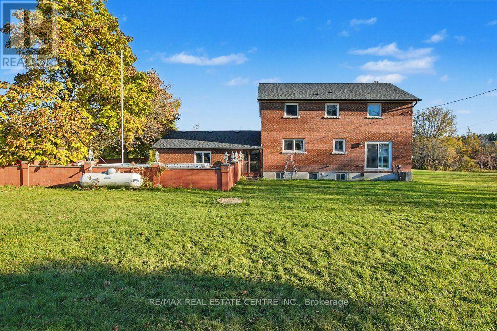 2225 Campbellville Side Road, Milton, ON photo 35