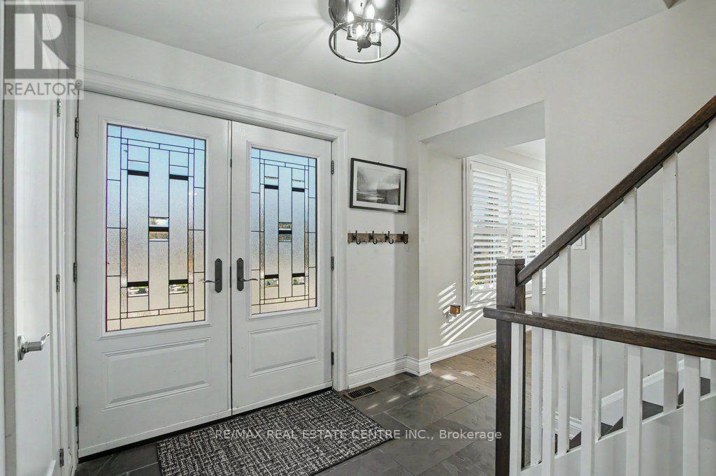 2225 Campbellville Side Road, Milton, ON photo 9