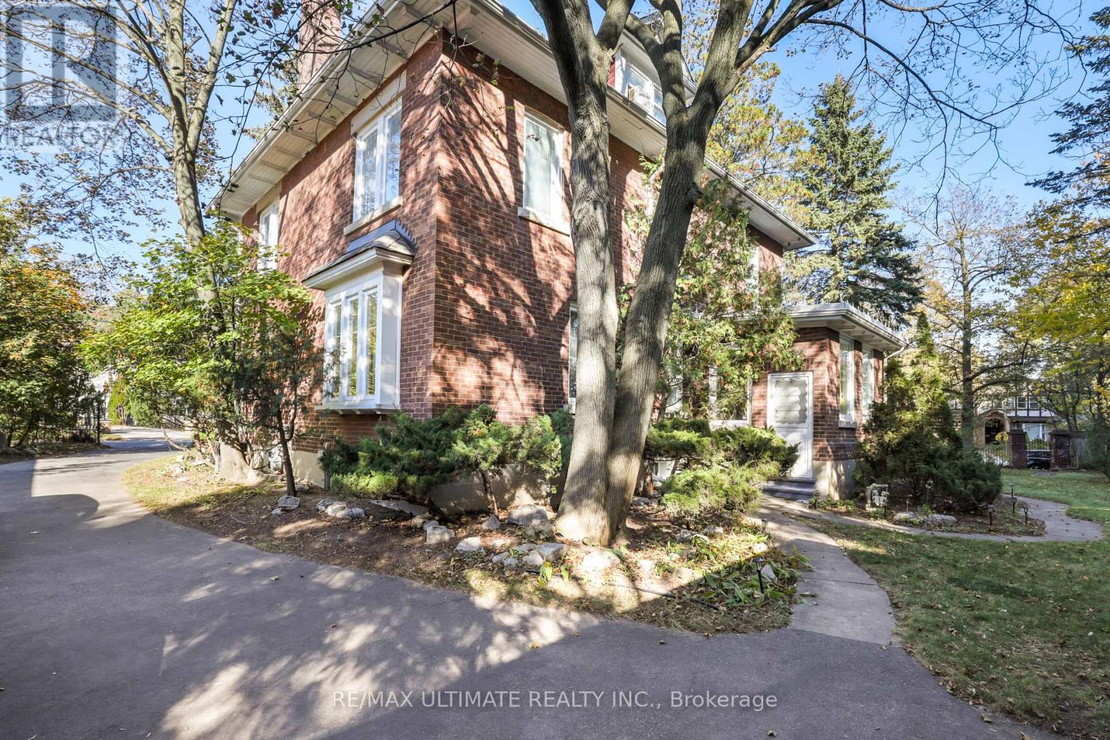 456 MANSE ROAD - 42