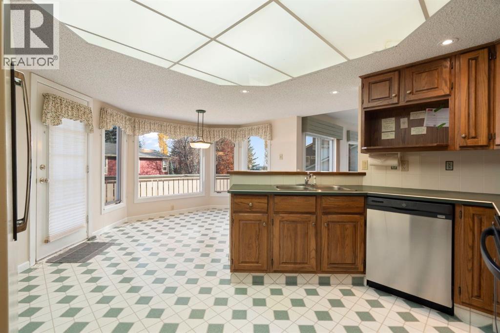 59 Stranraer Place SW, Calgary — photo 11