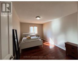 35 Montclair Road N, Richmond Hill, ON L4B2T9 Photo 8