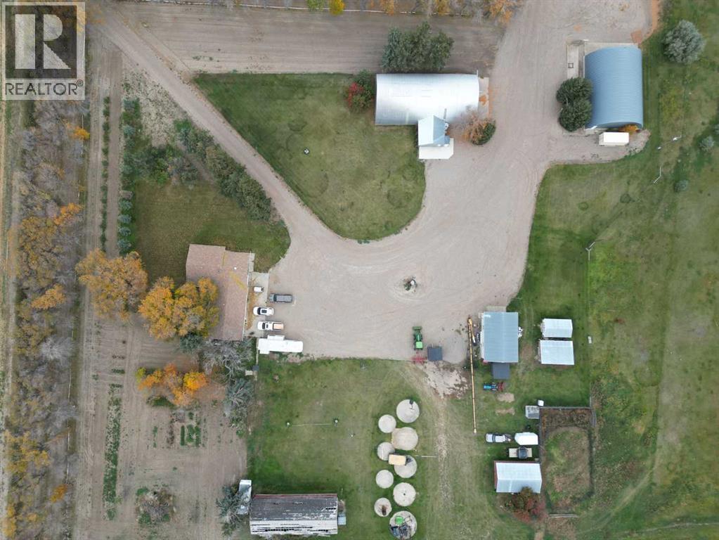 172075 Township Road 90 photo 3