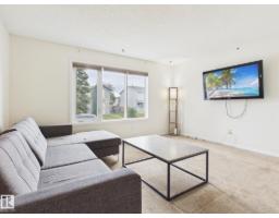 Bedroom 2 - 161 Kiniski Cr Nw, Edmonton, AB T6L5E2 Photo 6