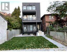 674 Manning Avenue, Toronto, ON M6G2W4 Photo 21
