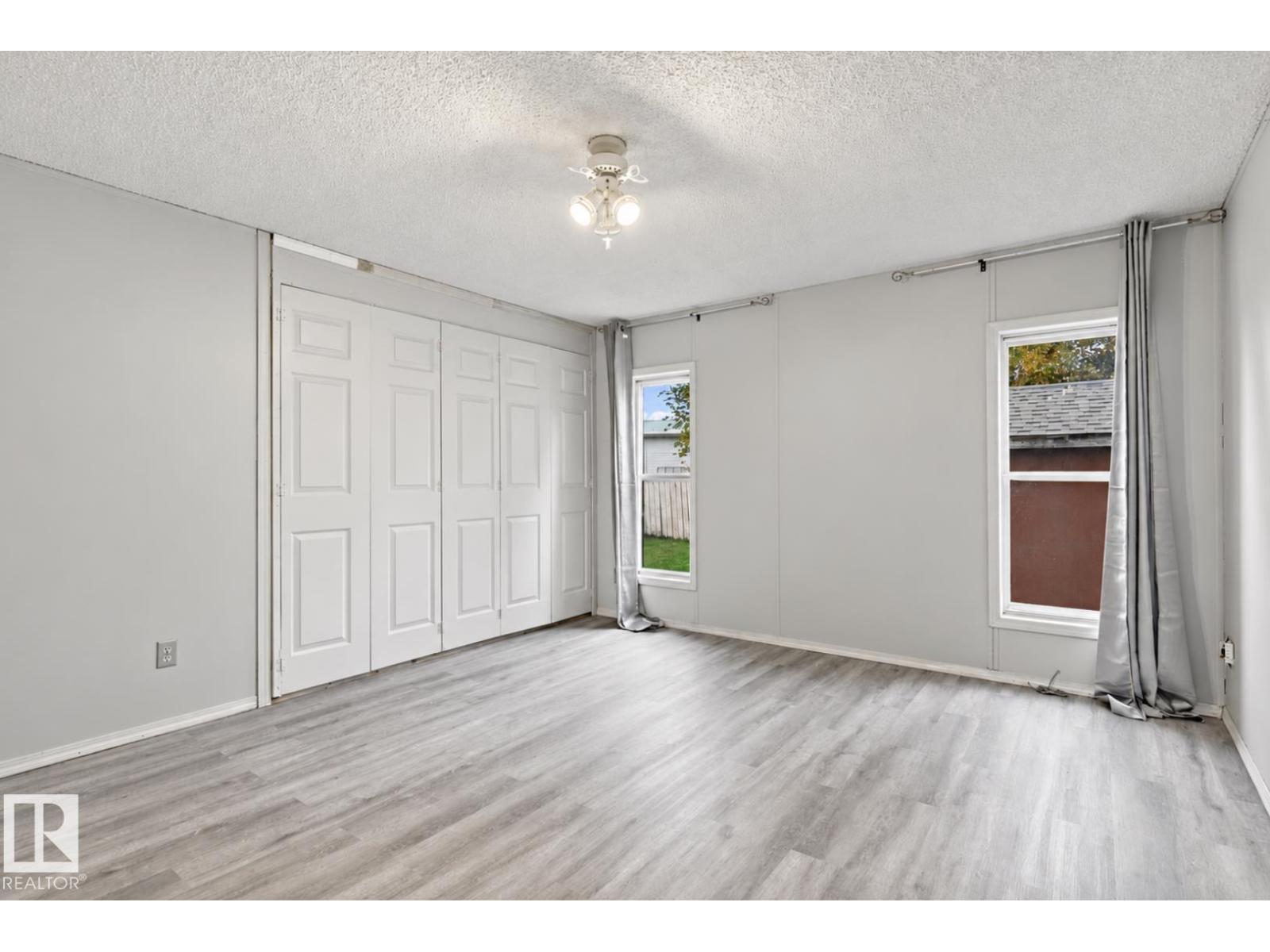 2664 Lakeview Dr NW, Edmonton — photo 20