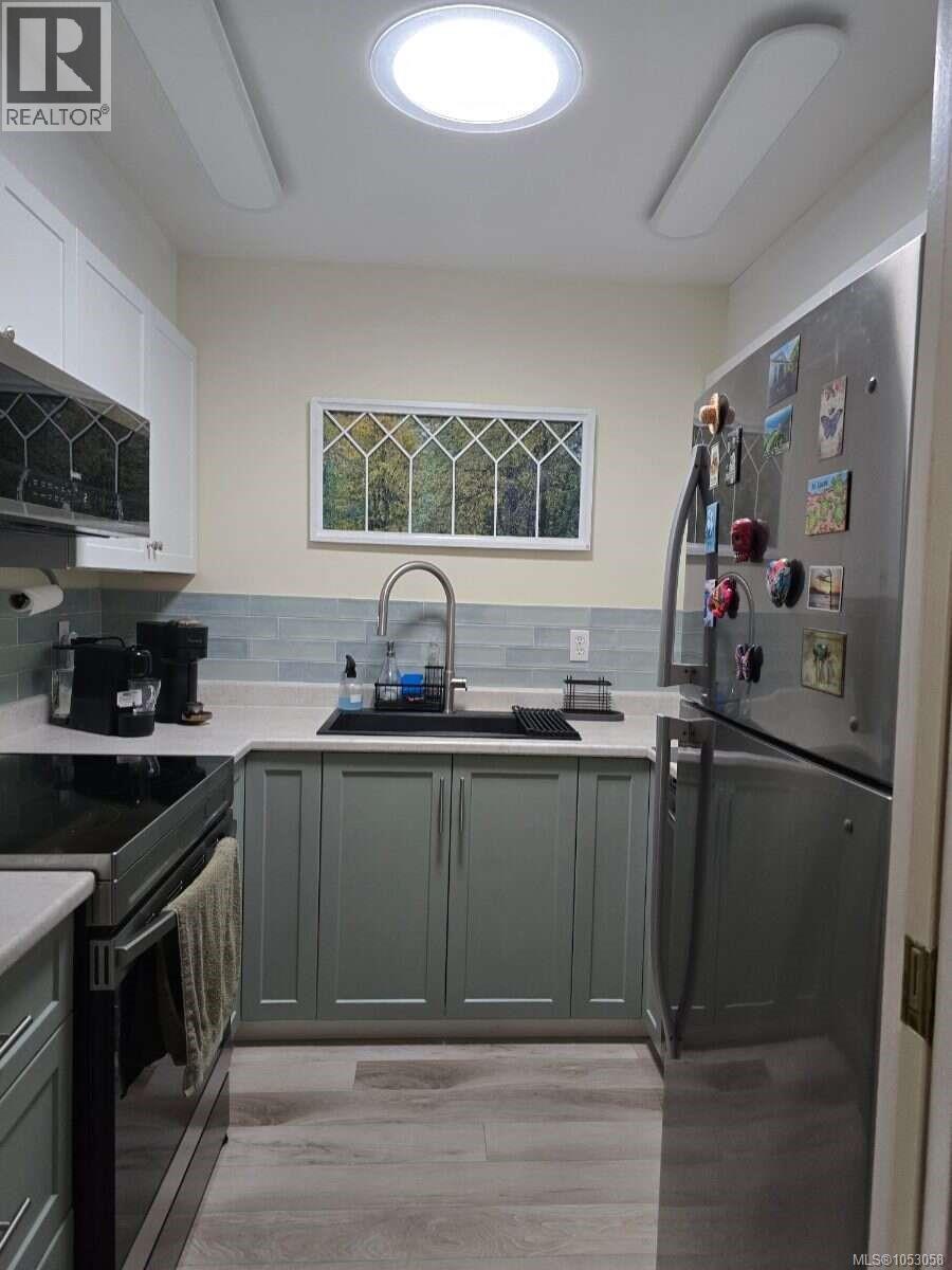 31 120 Finholm St N, Parksville - Image 1