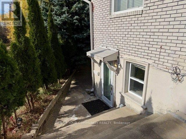 LOWER LEVEL - 15500 LESLIE STREET, Aurora — photo 3