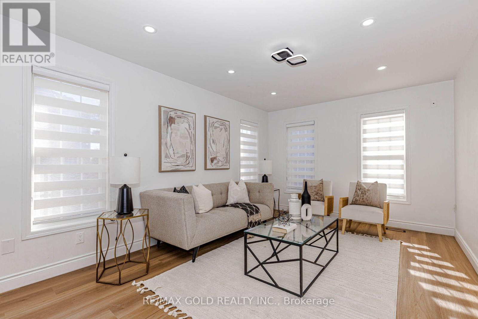 1 Orangegrove Drive, Brampton, ON photo 16