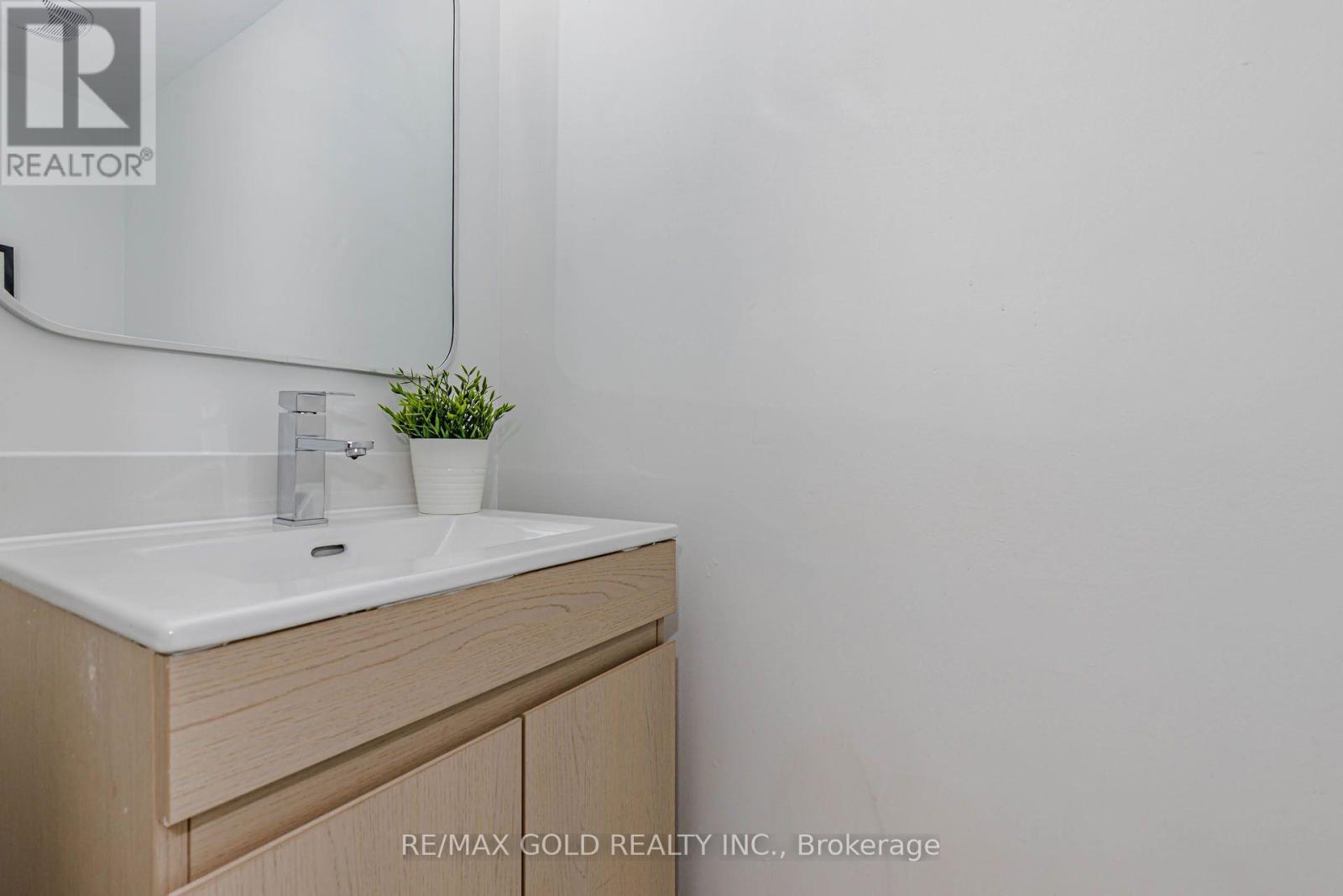 1 Orangegrove Drive, Brampton, ON photo 22