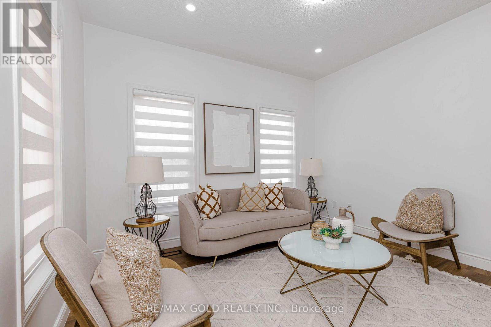 1 Orangegrove Drive, Brampton, ON photo 8