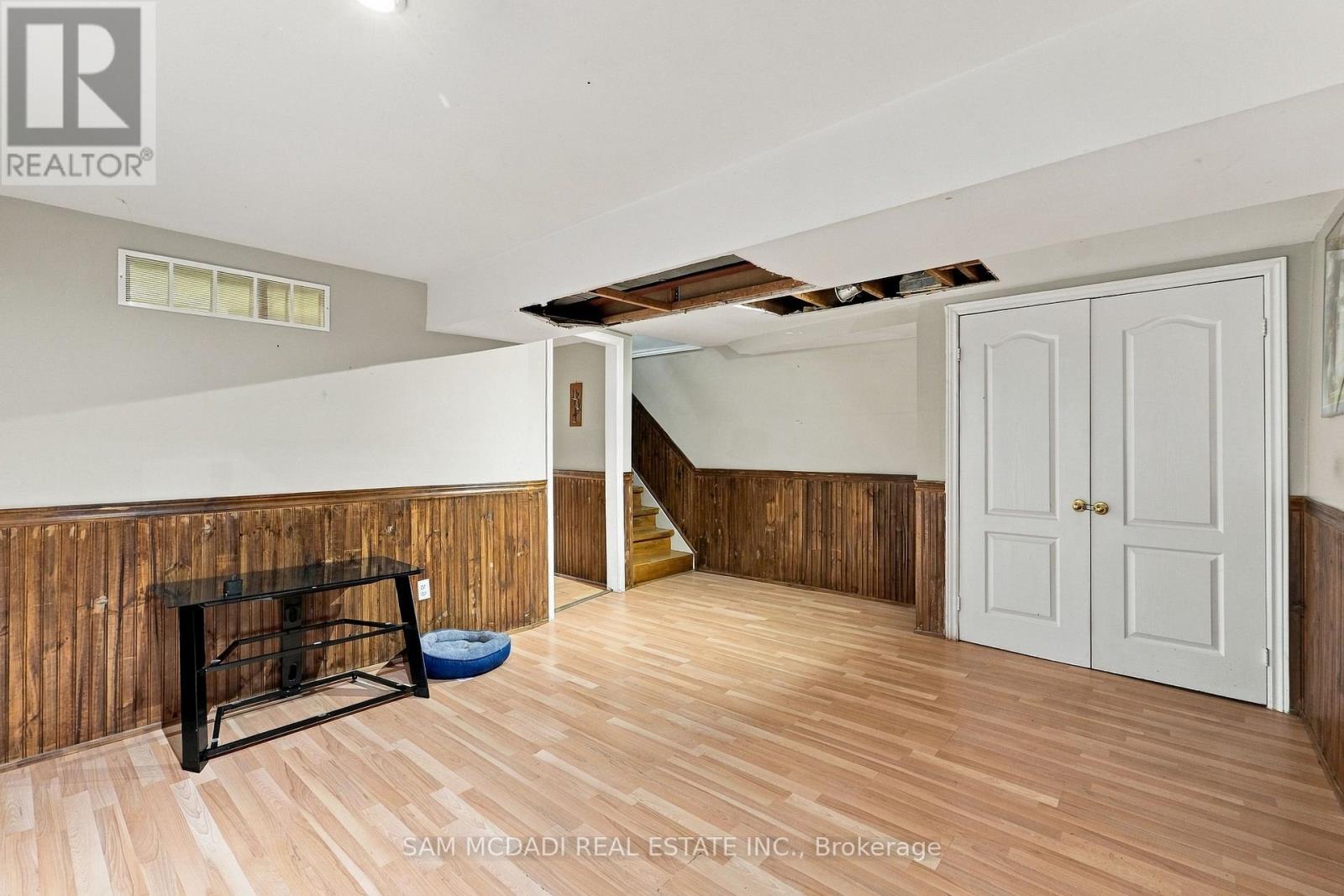 561 Tedwyn Drive, Mississauga, ON photo 17