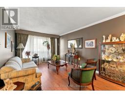 561 Tedwyn Drive, Mississauga, ON L5A1J8 Photo 10