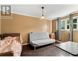 Bedroom 5 - 561 Tedwyn Drive, Mississauga, ON L5A1J8 Photo 8