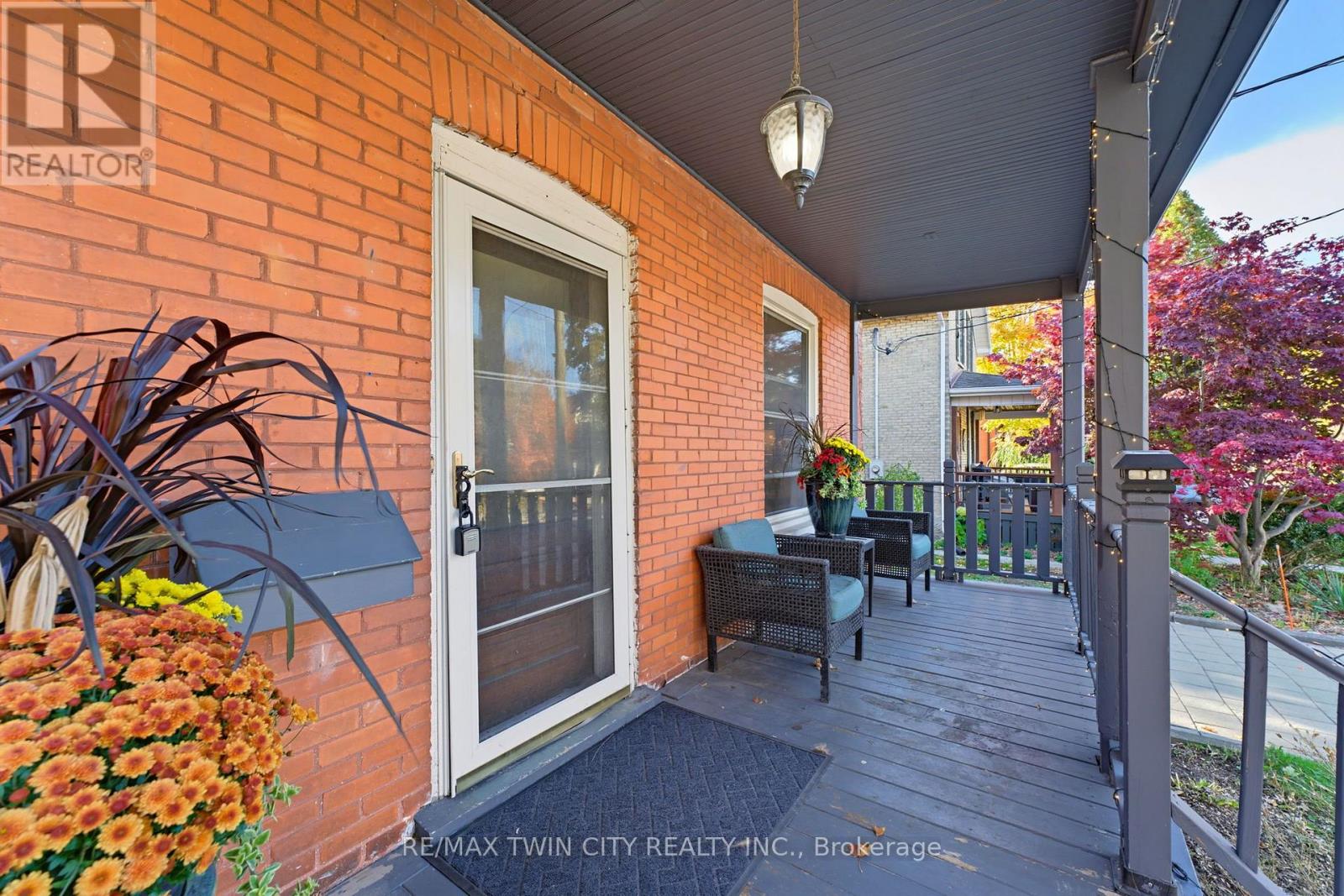 540 VINE STREET, Cambridge — photo 3