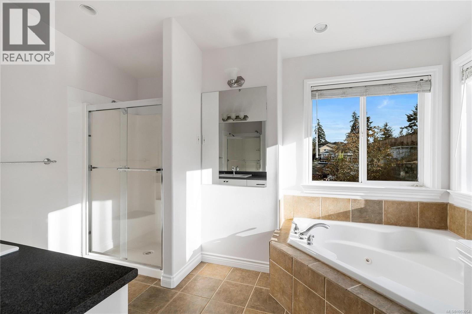  2426 Selwyn Road, Langford