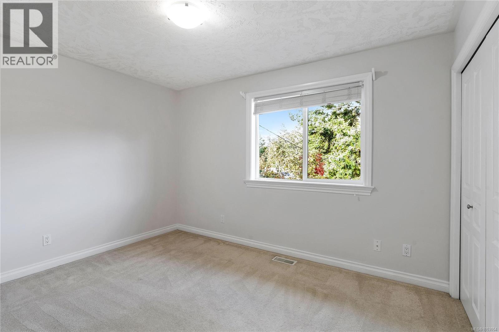  2426 Selwyn Road, Langford
