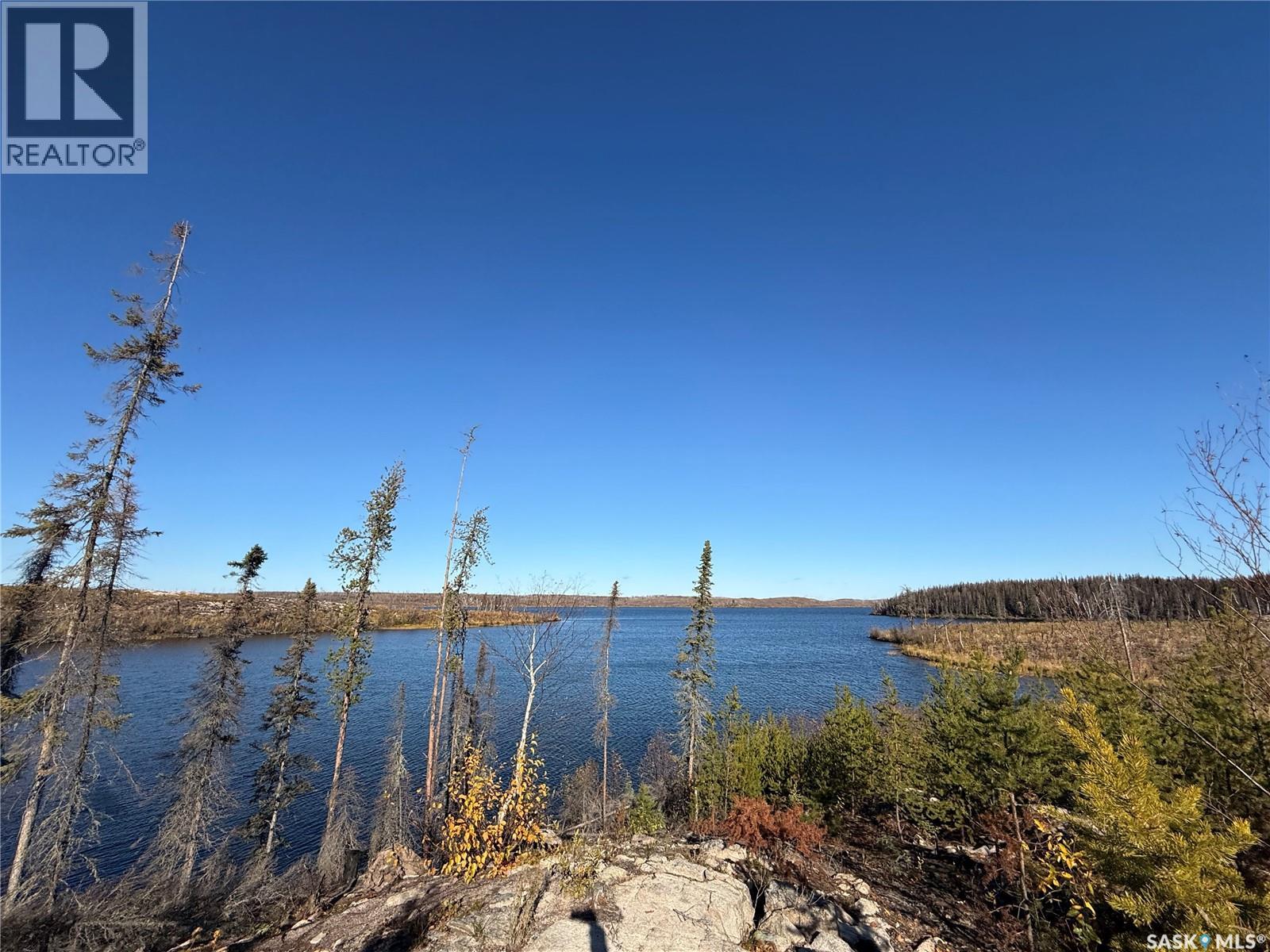 Cavanaugh Cove, Lac La Ronge Provincial Park — photo 18