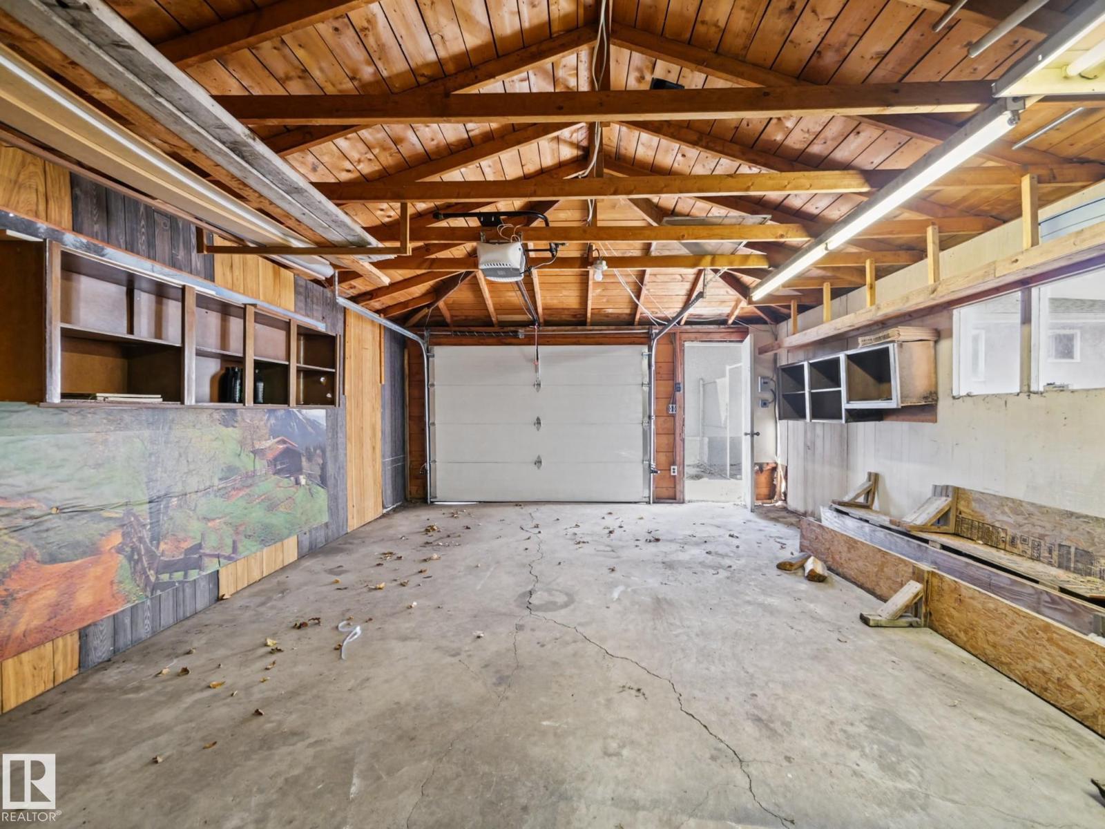 2003 Bonneville Court, photo 51