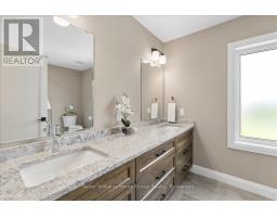 8 Stonefield Drive, Woolwich, ON N0B2V0 Photo 27