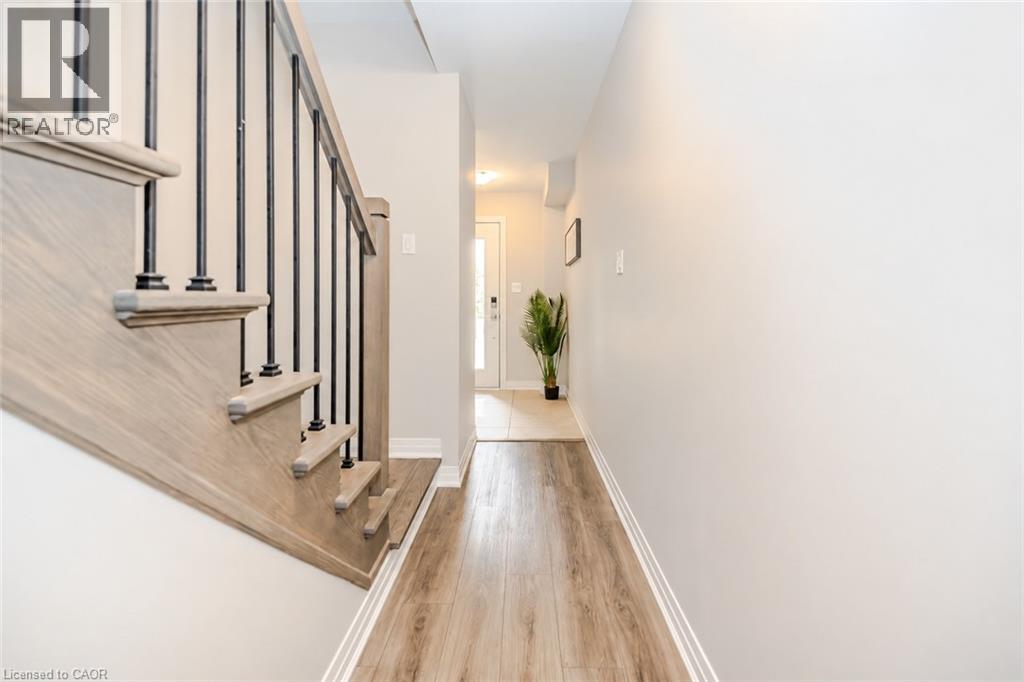 51 SPARROW Avenue Unit# 22, Cambridge — photo 4