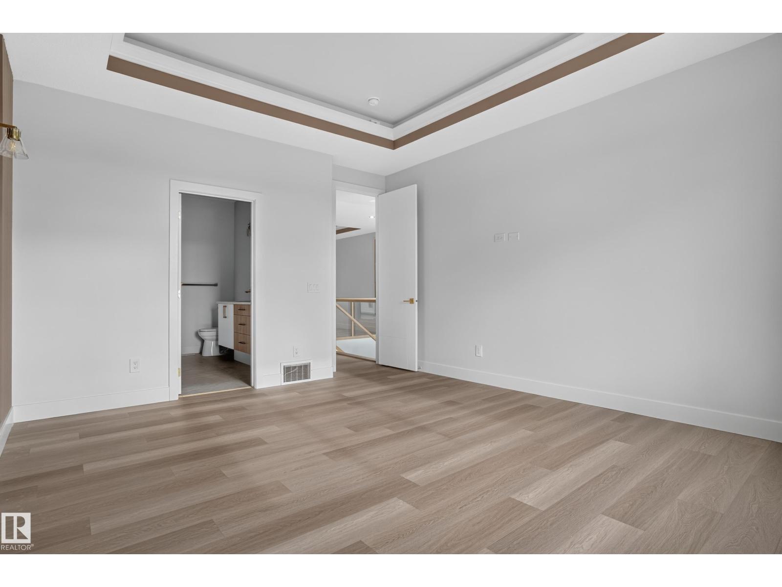 386 Linden LO NE, photo 55 of 64