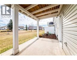413 Jenkins Drive, Red Deer, AB T4P3X1 Photo 35