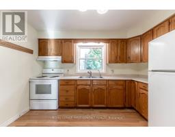 224 Christopher Street, Clearview, ON L0M1S0 Photo 11