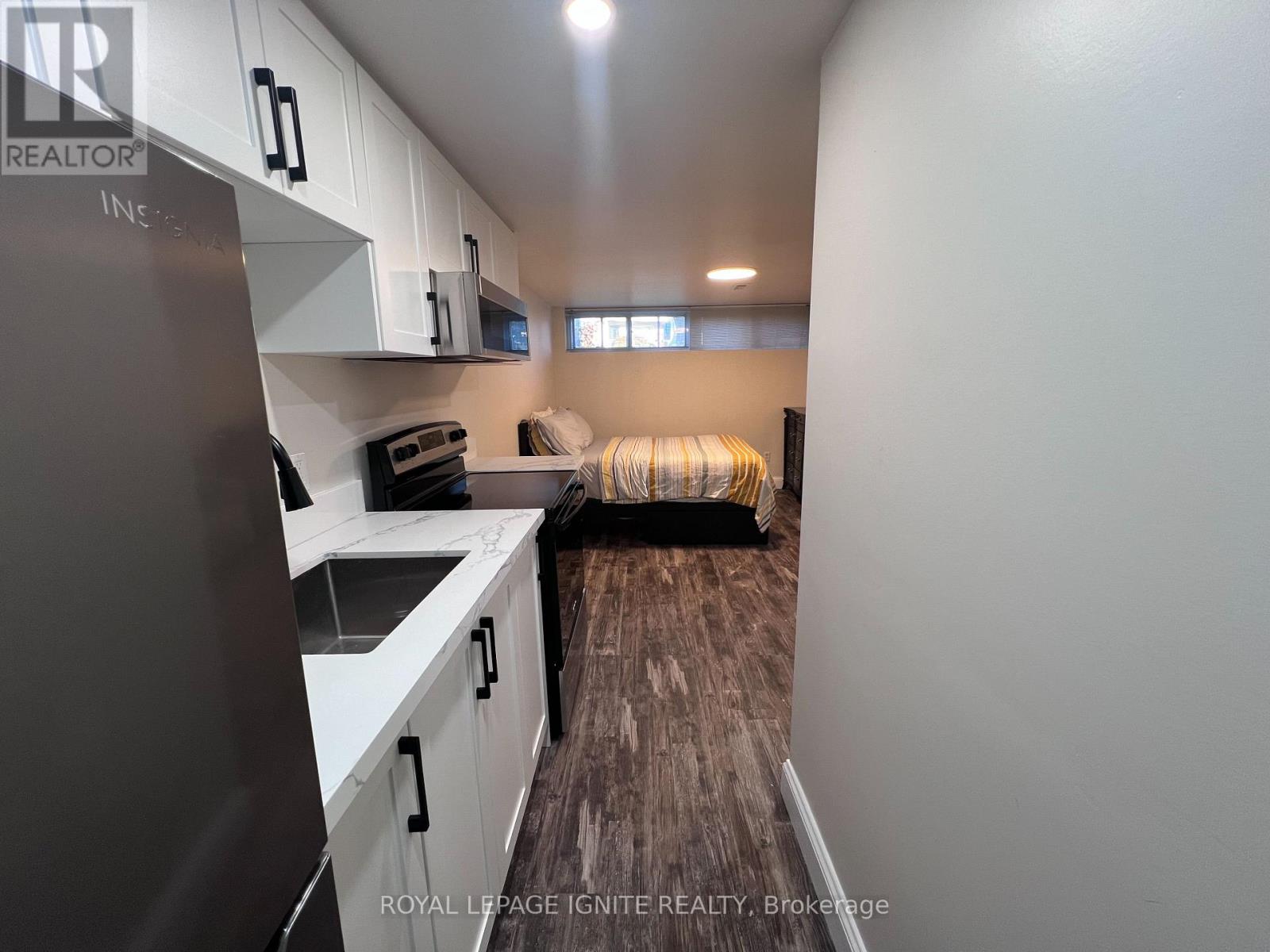 BASEMENT - 208 ROSEMOUNT AVENUE, Toronto (Weston) — photo 2