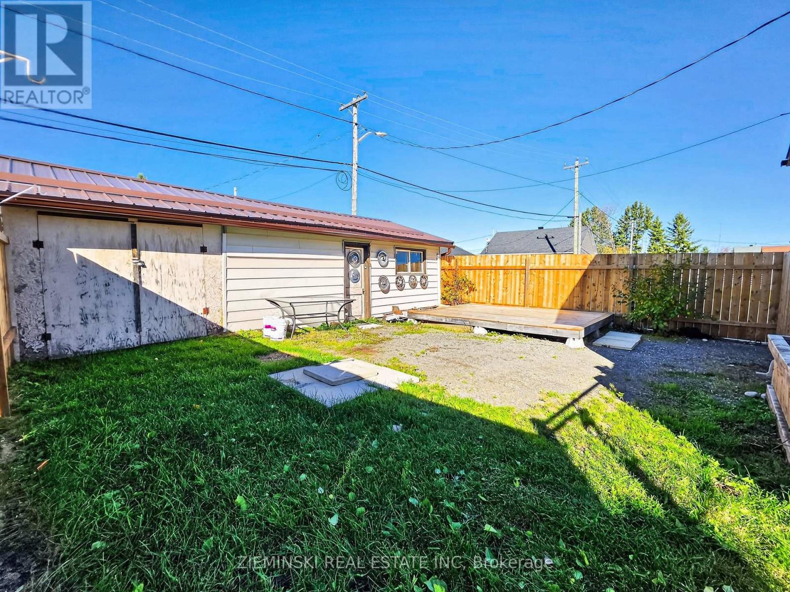 348 CAMBRIDGE AVENUE, Iroquois Falls — photo 4